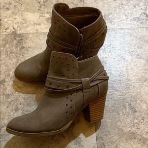 Light Brown Ankle Boots